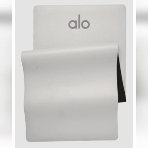 Warrior Mat , Alo yoga